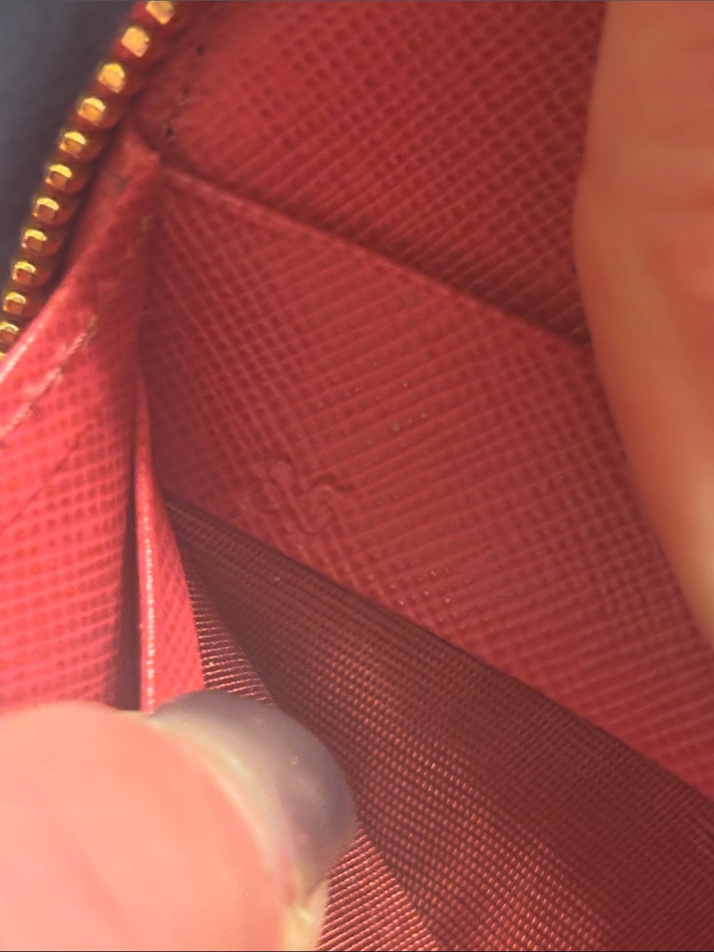 Prada pink Saffiano Zip-Around Wallet Bow Detail minor call out price reflects - Picture 12 of 12